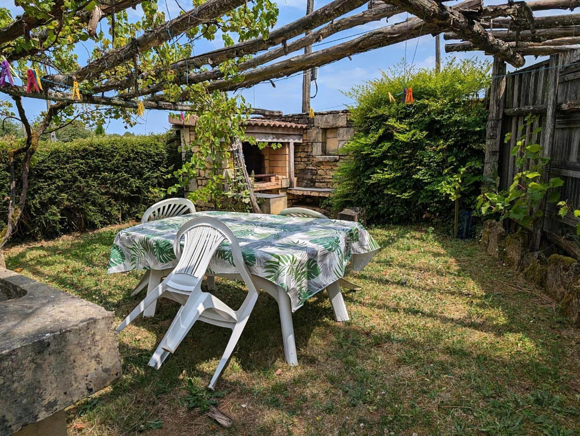 Villa La Bougie Perlee 1 à Saint-Crépin-et-Carlucet Extérieur photo